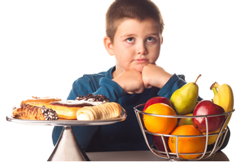 A alimentação das crianças e dos adultos hoje em dia costuma não ser saudável